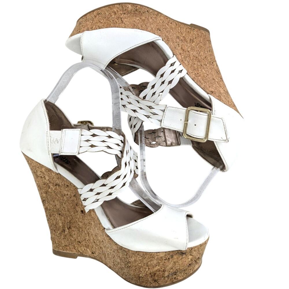 NWOT! CHARLOTTE RUSSE! PLATFORM CORK WHITE LEATHER CRISS-CROSS STRAP WEDGES!SZ 9 - Picture 1 of 6